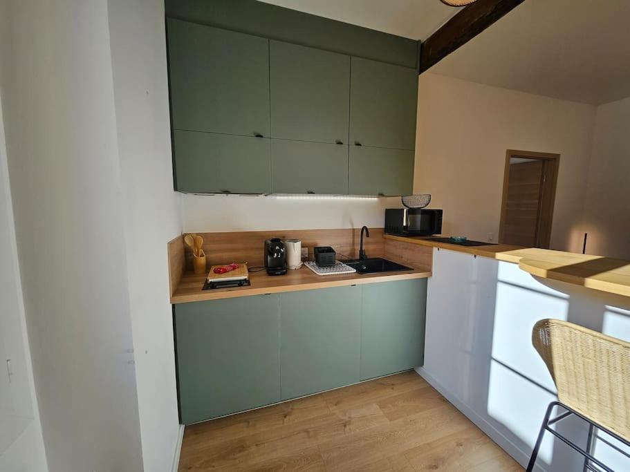 Au Coeur De La Citadelle By Monarca Apartment
